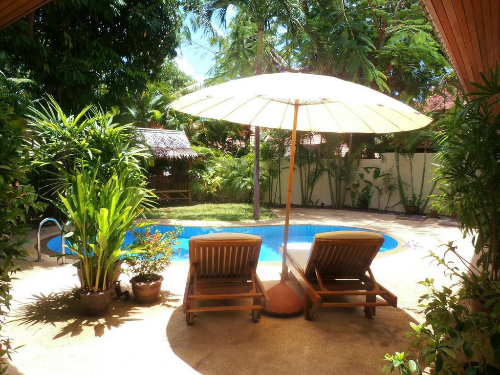 Coconut Paradise Holiday Villas Phuket Rom bilde