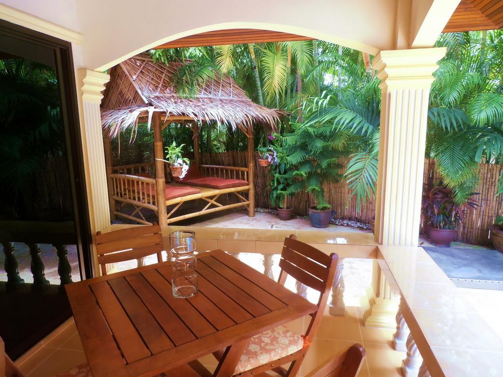 Coconut Paradise Holiday Villas Phuket Rom bilde