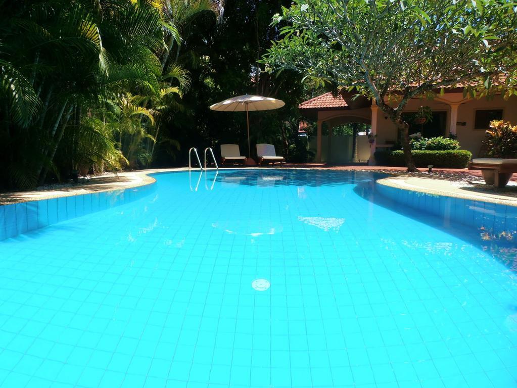 Coconut Paradise Holiday Villas Phuket Rom bilde