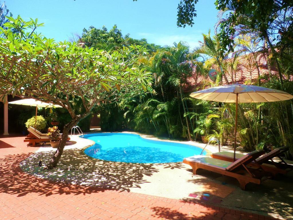 Coconut Paradise Holiday Villas Phuket Rom bilde